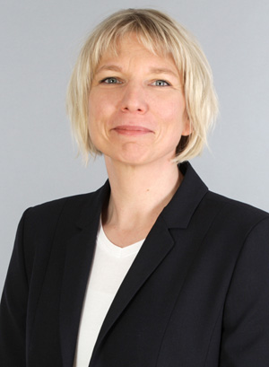 Simone J.